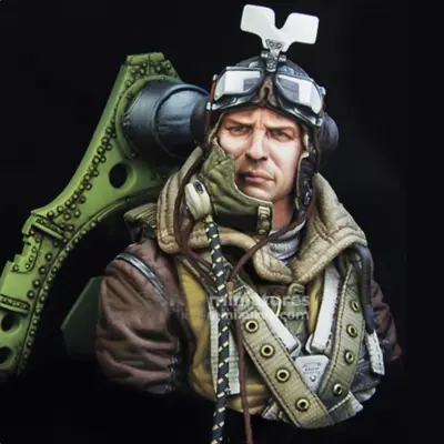 1/10 RAF Spitfire Mk.l Pilot WWll